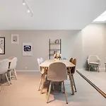 - 201 Apartmán *
