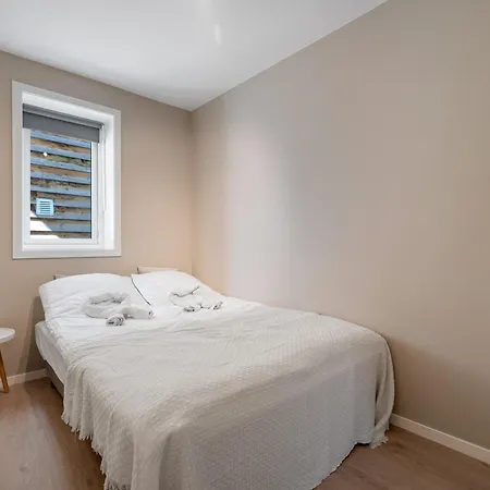 - 201 Apartamento *